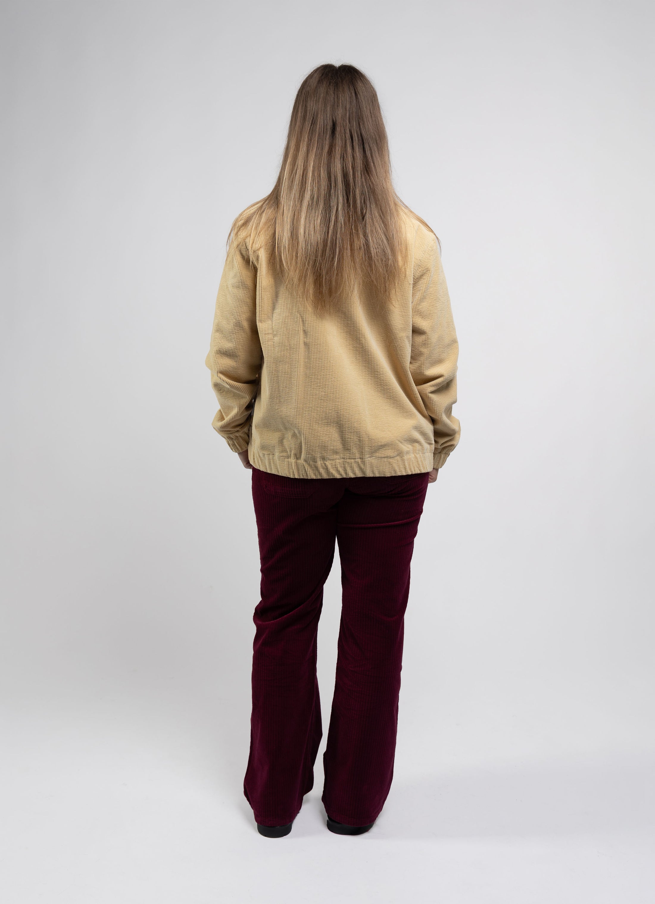 PANTALON FLARE PRUNE