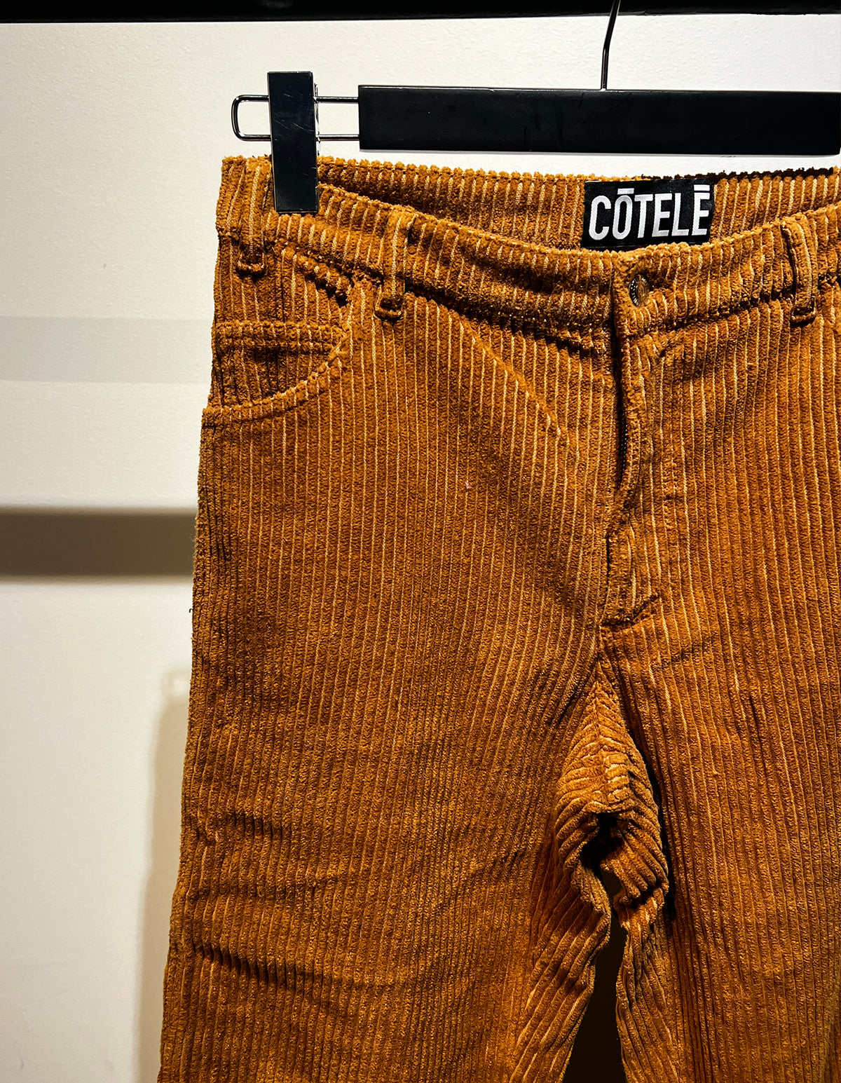 PANTALON CHARPENTIER CAMEL - TAILLE 36