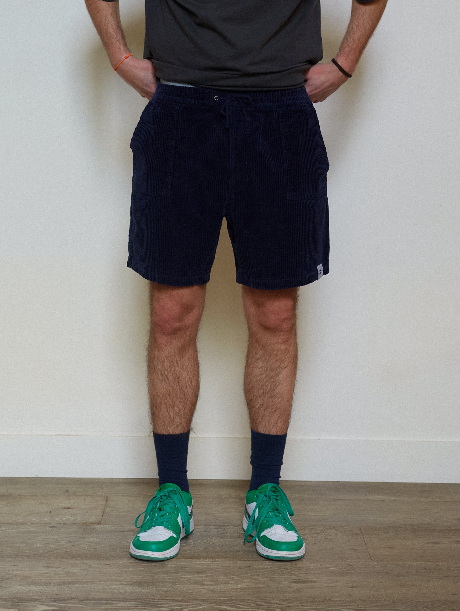 SHORT LAZY NAVY