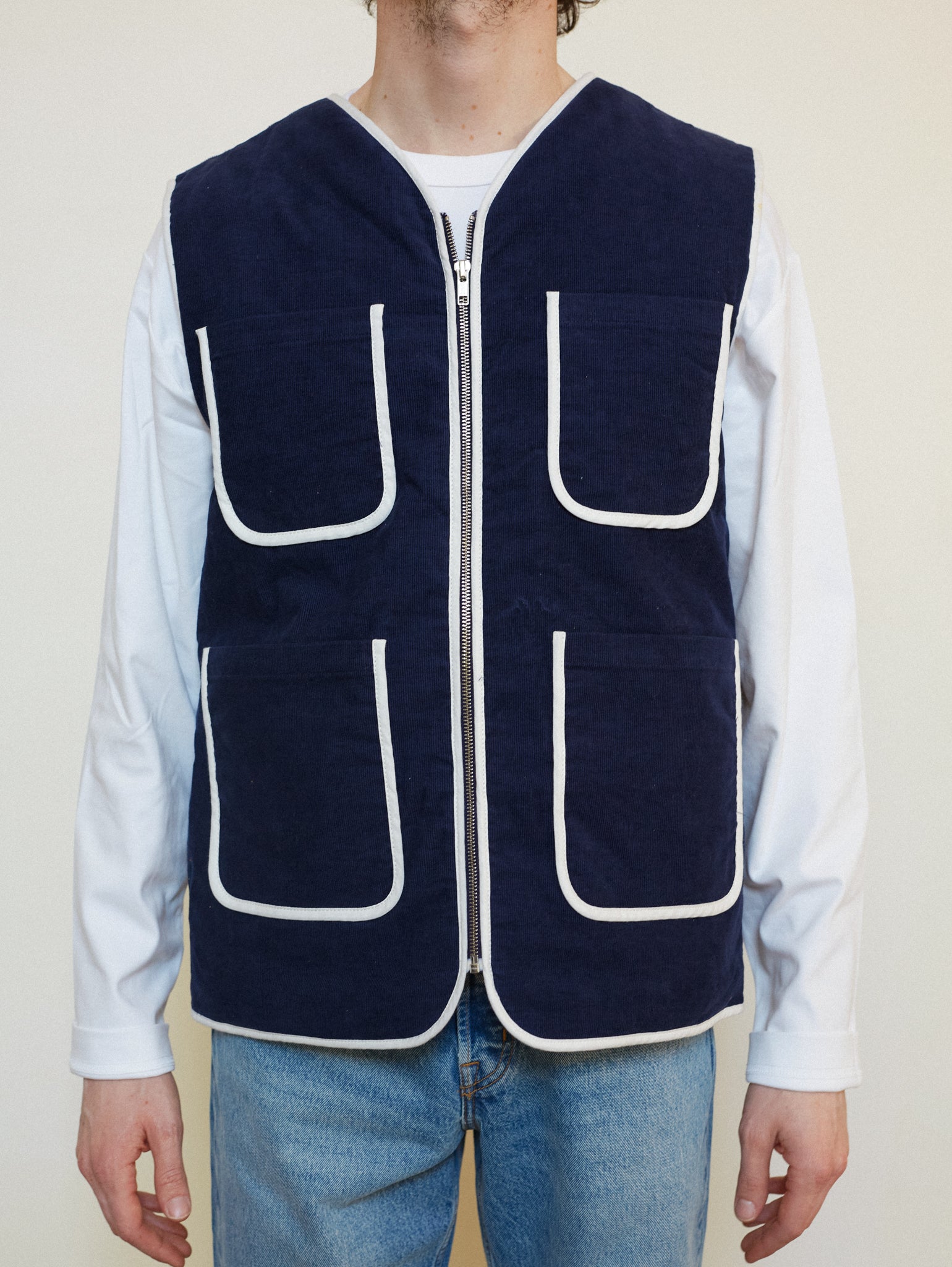 VESTE SANS MANCHE NAVY BORDS BLANCS - TAILLE M