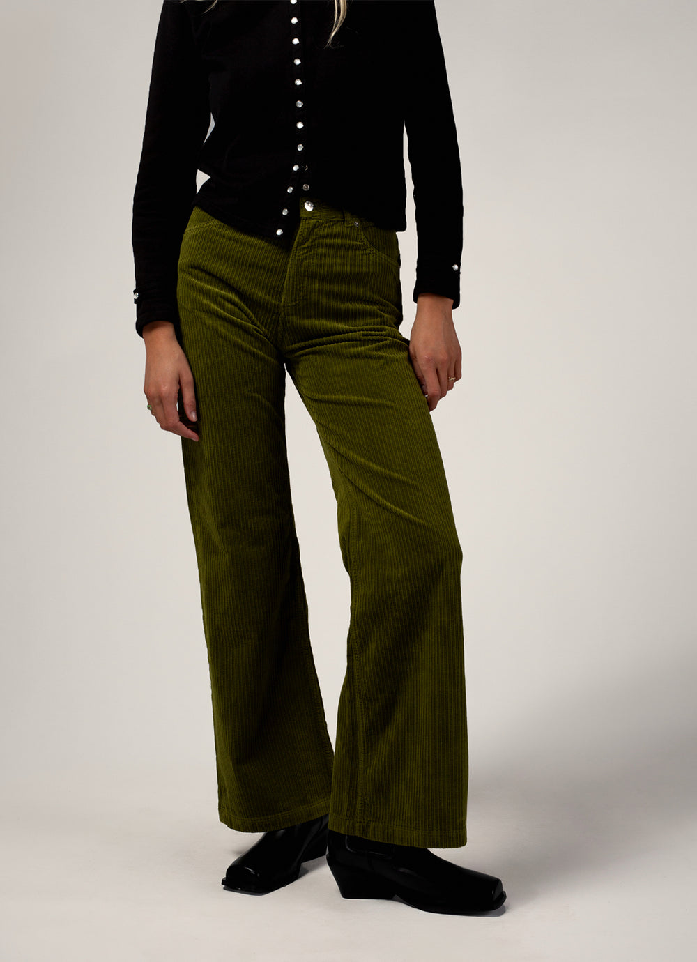 PANTALON FLARE PICKLE