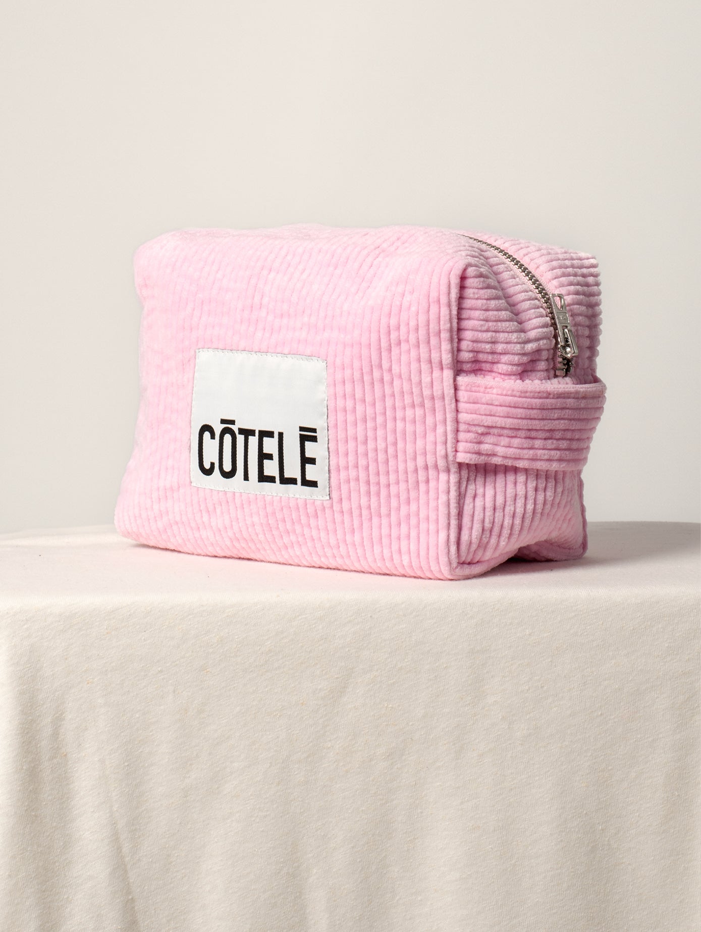 TROUSSE DE TOILETTE ROSE