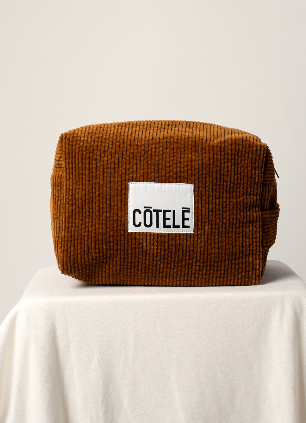 TROUSSE DE TOILETTE CAMEL