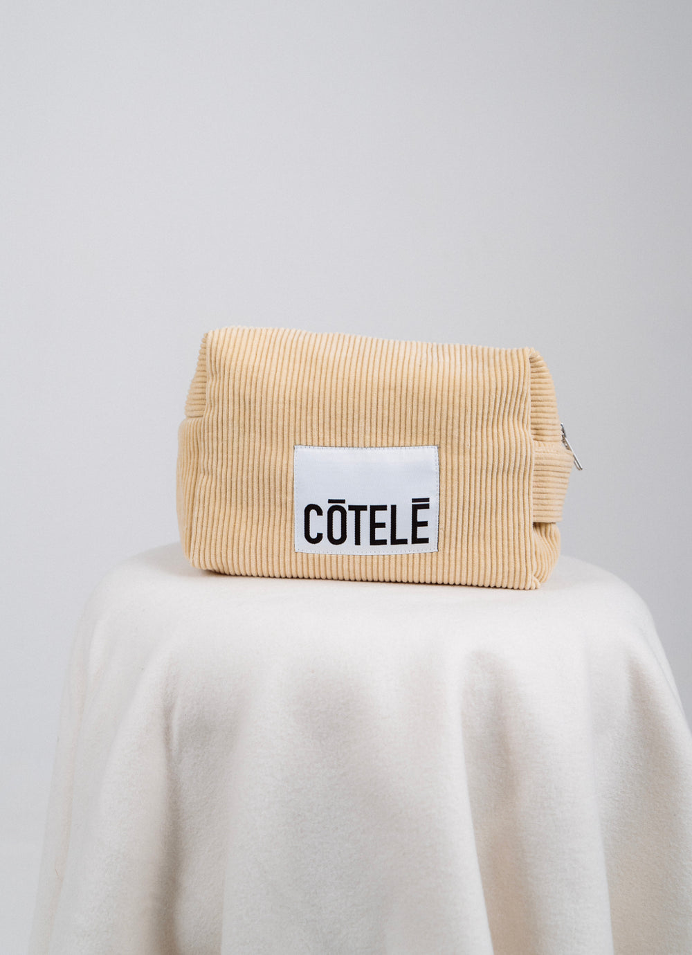 TROUSSE DE TOILETTE XL - CACAHUÈTE