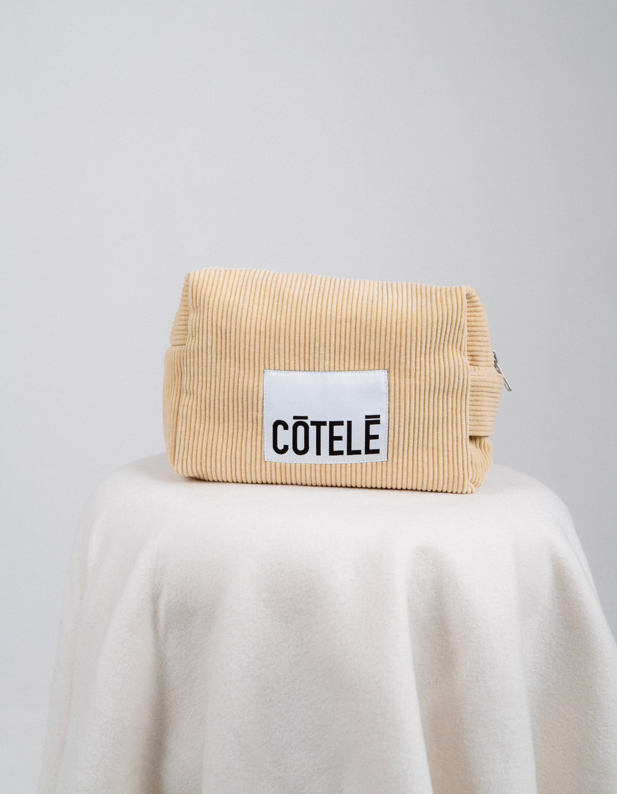 TROUSSE DE TOILETTE XL - CACAHUÈTE