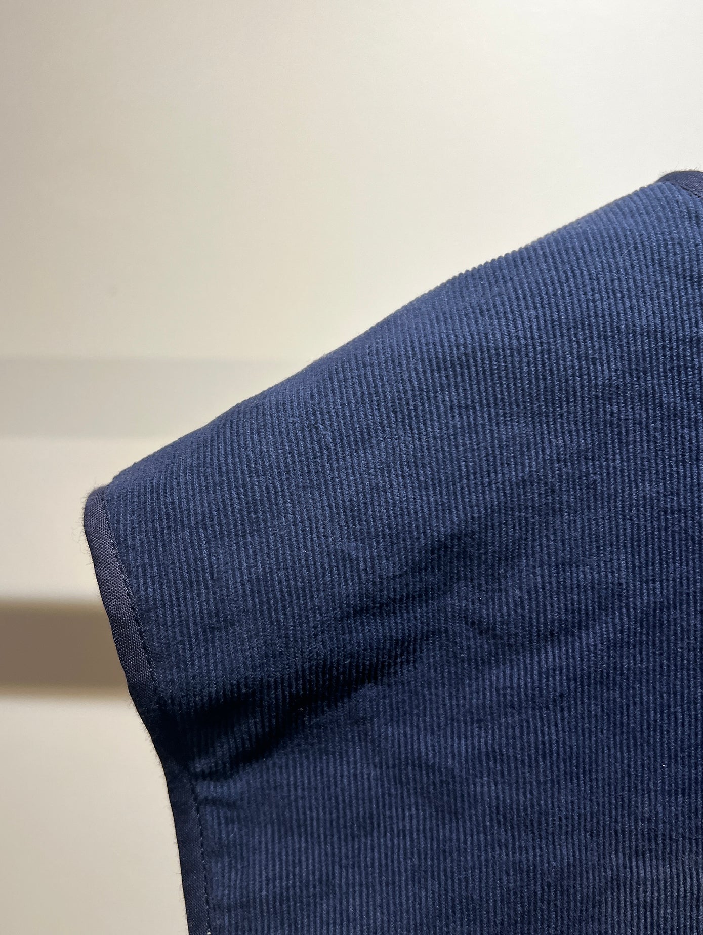 VESTE SANS MANCHE NAVY BORDS NAVY - TAILLE M
