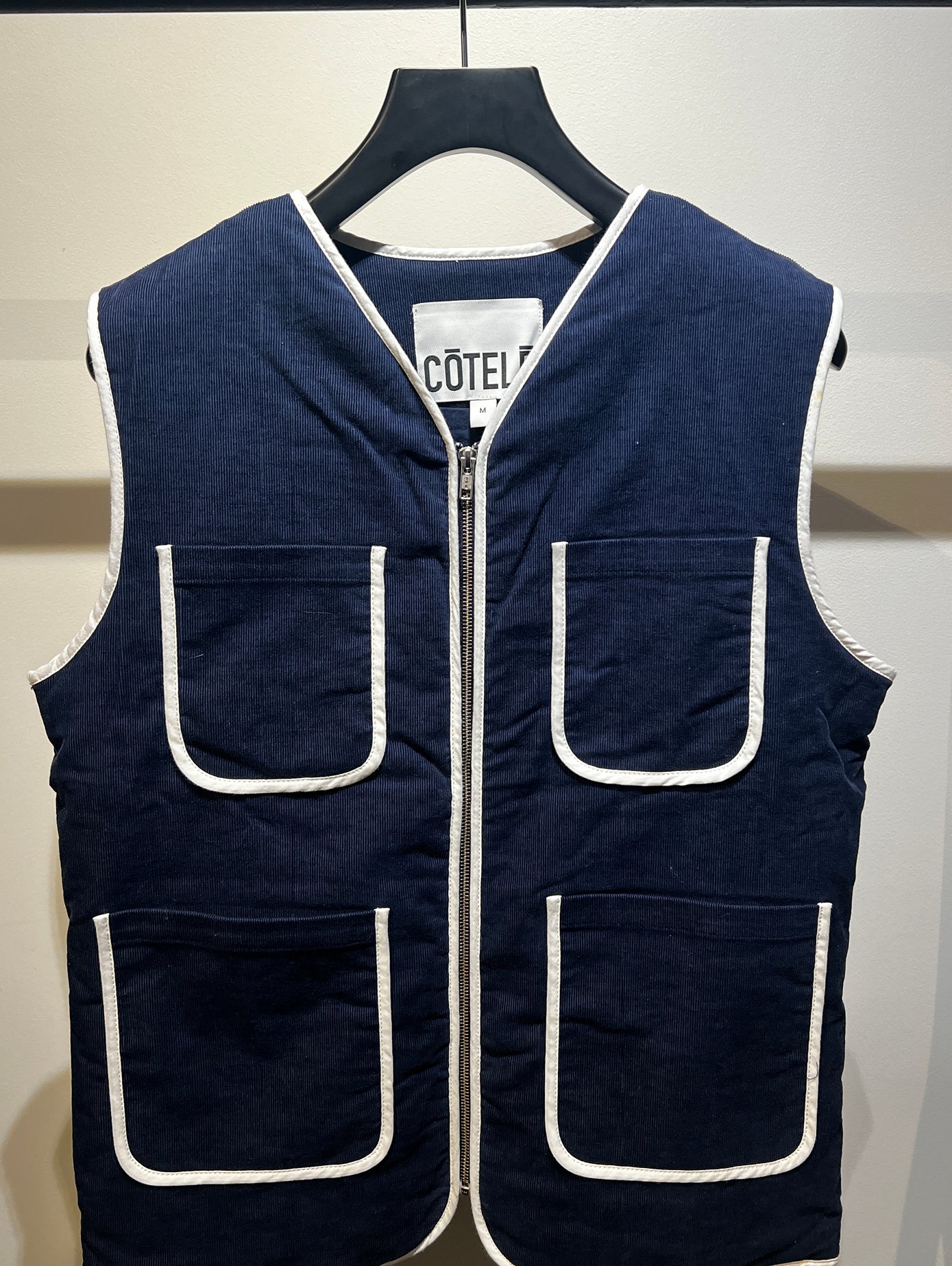 VESTE SANS MANCHE NAVY BORDS BLANCS - TAILLE M
